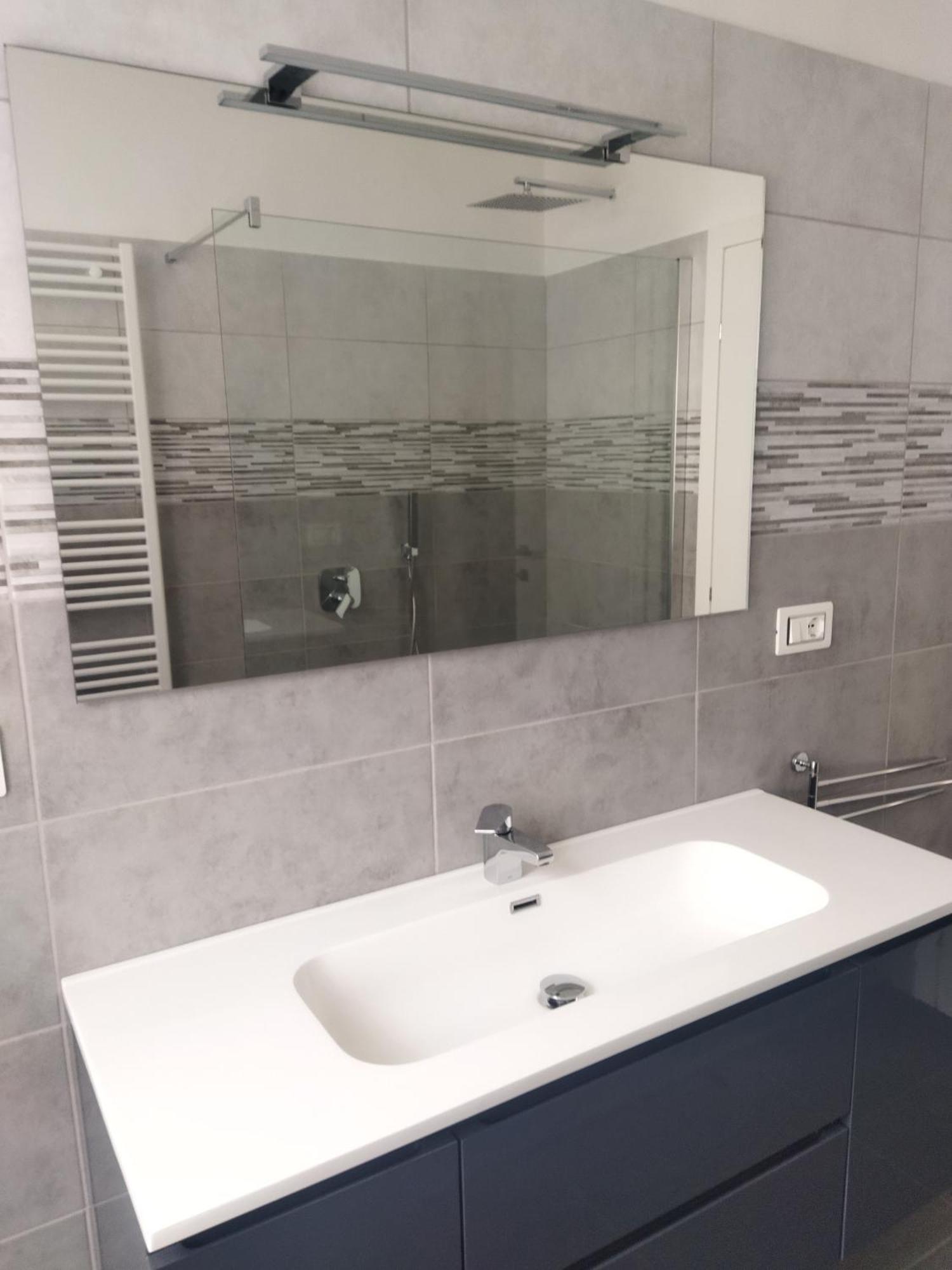 Rose Garden House Wi-Fi Apartment Рива дел Гарда Екстериор снимка