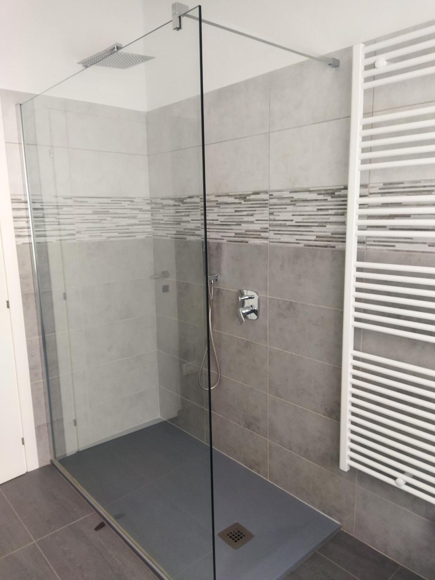 Rose Garden House Wi-Fi Apartment Рива дел Гарда Екстериор снимка