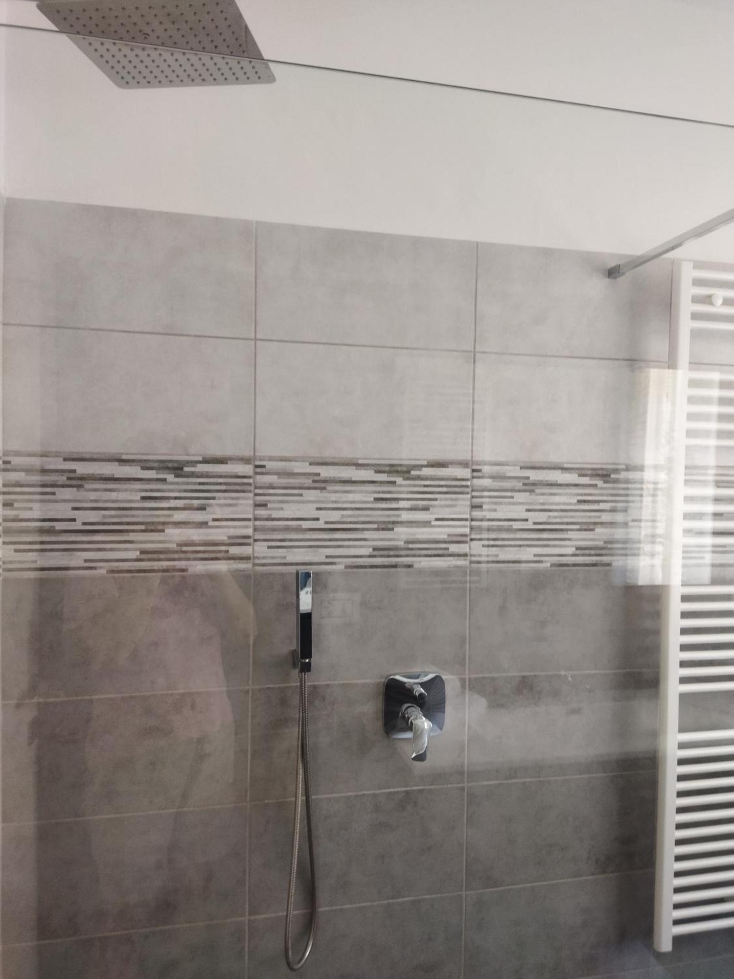 Rose Garden House Wi-Fi Apartment Рива дел Гарда Екстериор снимка