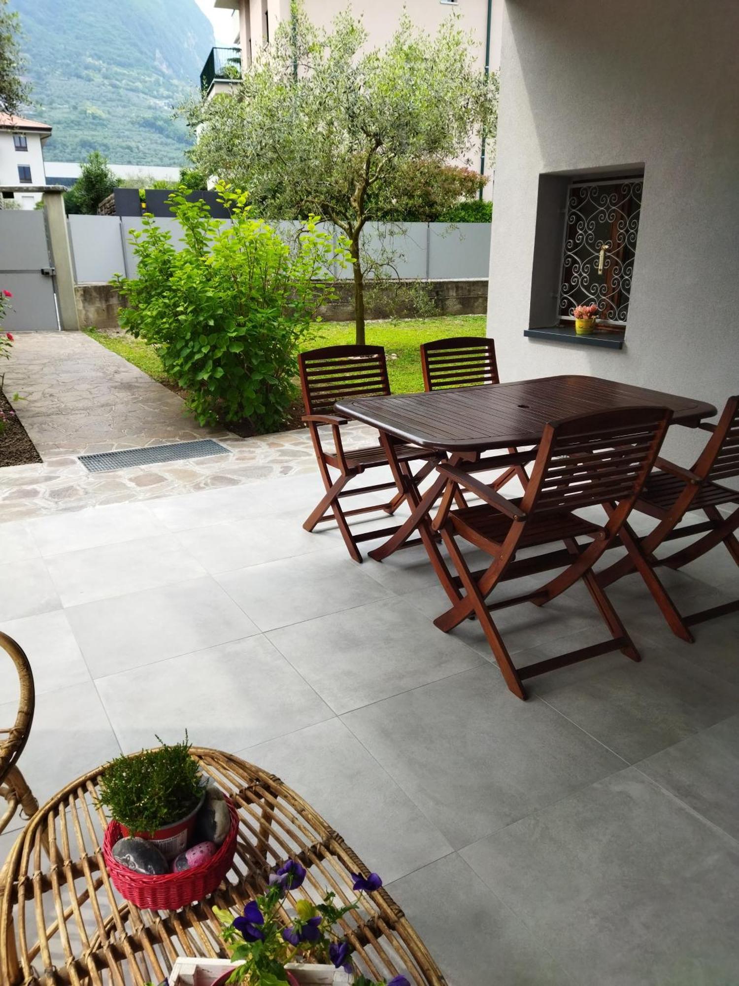 Rose Garden House Wi-Fi Apartment Рива дел Гарда Екстериор снимка